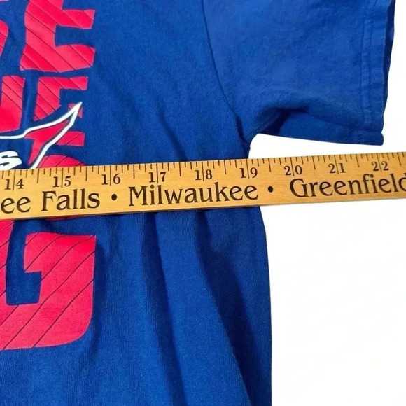 MAJESTIC Mens Chicago Cubs 2016 NL Champs Medium Raise The Flag Baseball T-Shirt - Picture 7 of 9